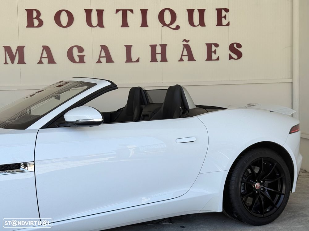 Jaguar F-Type 2.0 i4 R-Dynamic - 26