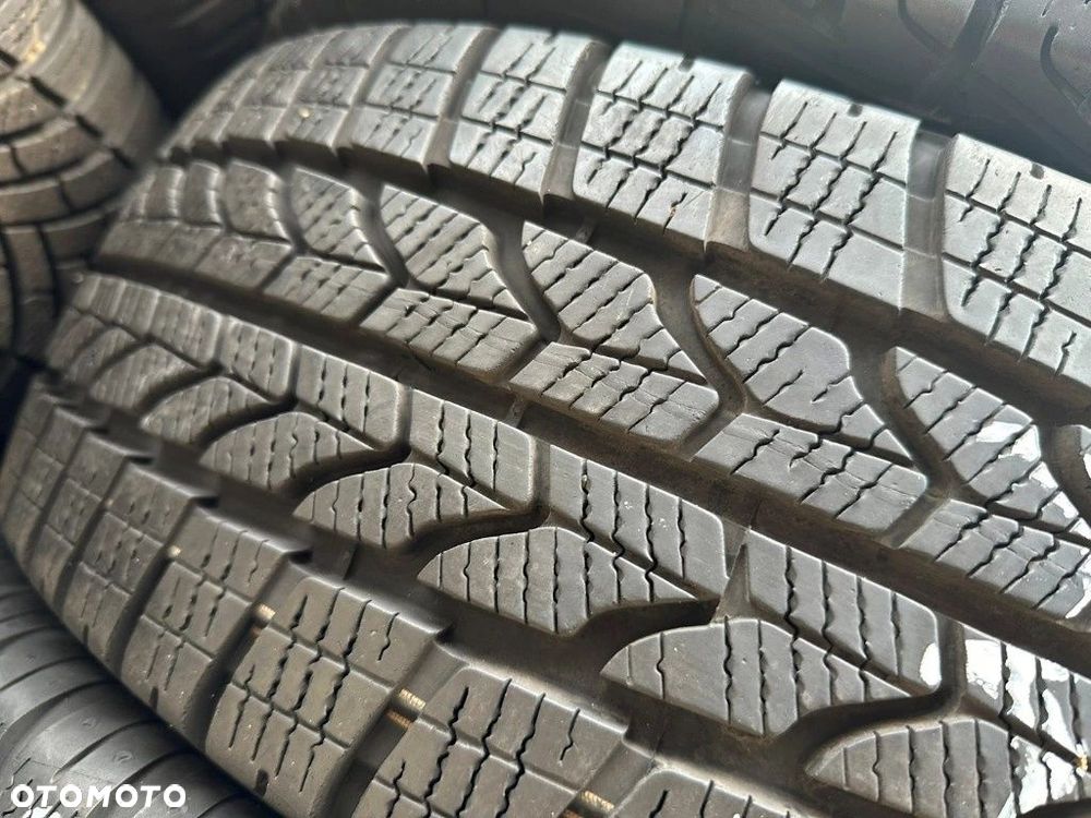 215/60r17C Goodyear UltraGrip_7mm_2szt_(306) - 3