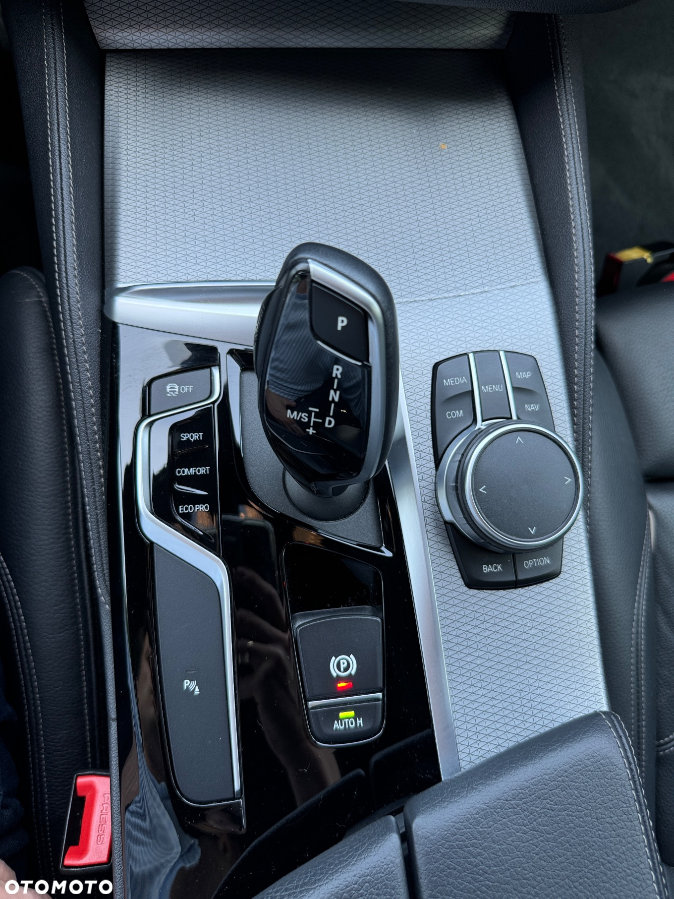 BMW Seria 5 520d xDrive M Sport sport - 15
