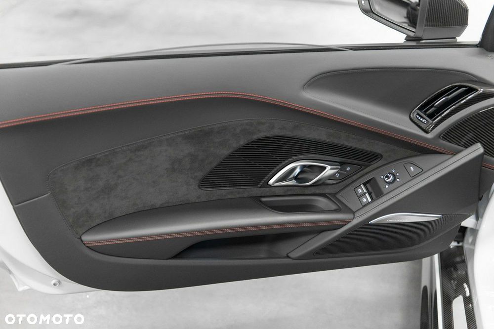 Audi R8 Coupé V10 RWD GT - 39