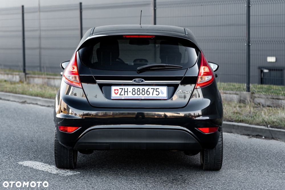 Ford Fiesta - 8