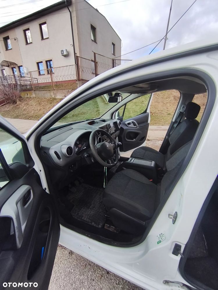 Peugeot Partner - 11