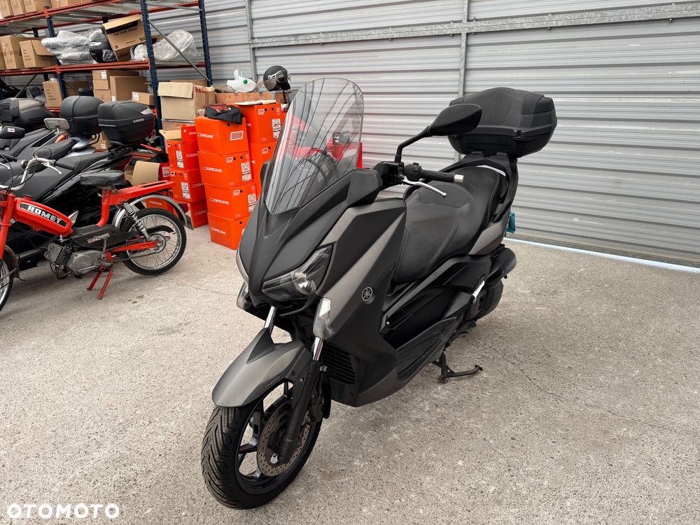 Yamaha X-max - 3