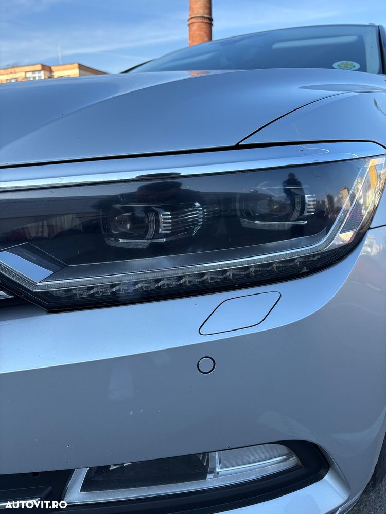Volkswagen Passat 2.0 TDI DSG Highline - 2