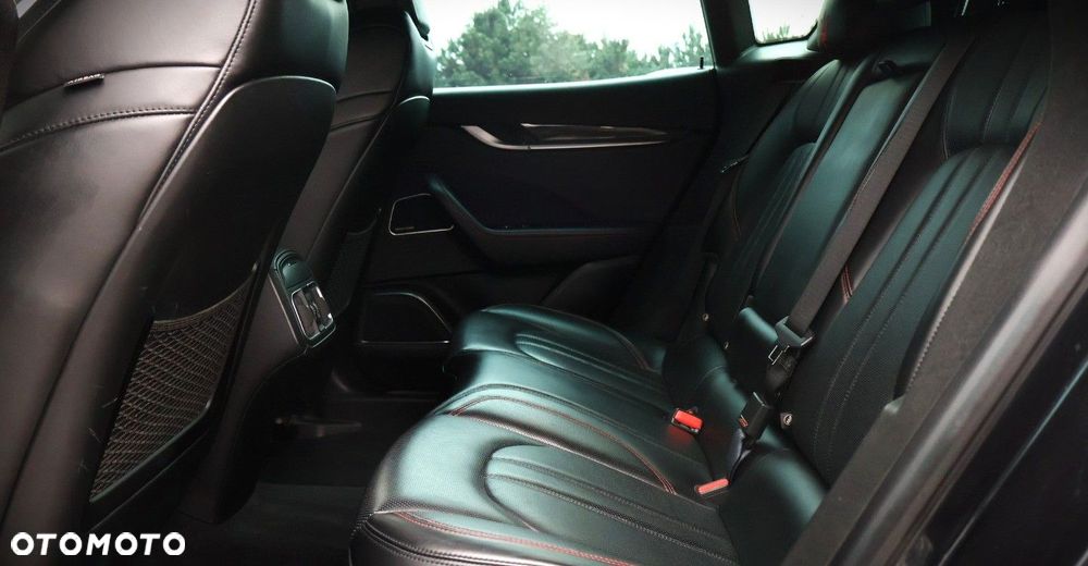 Maserati Levante - 17