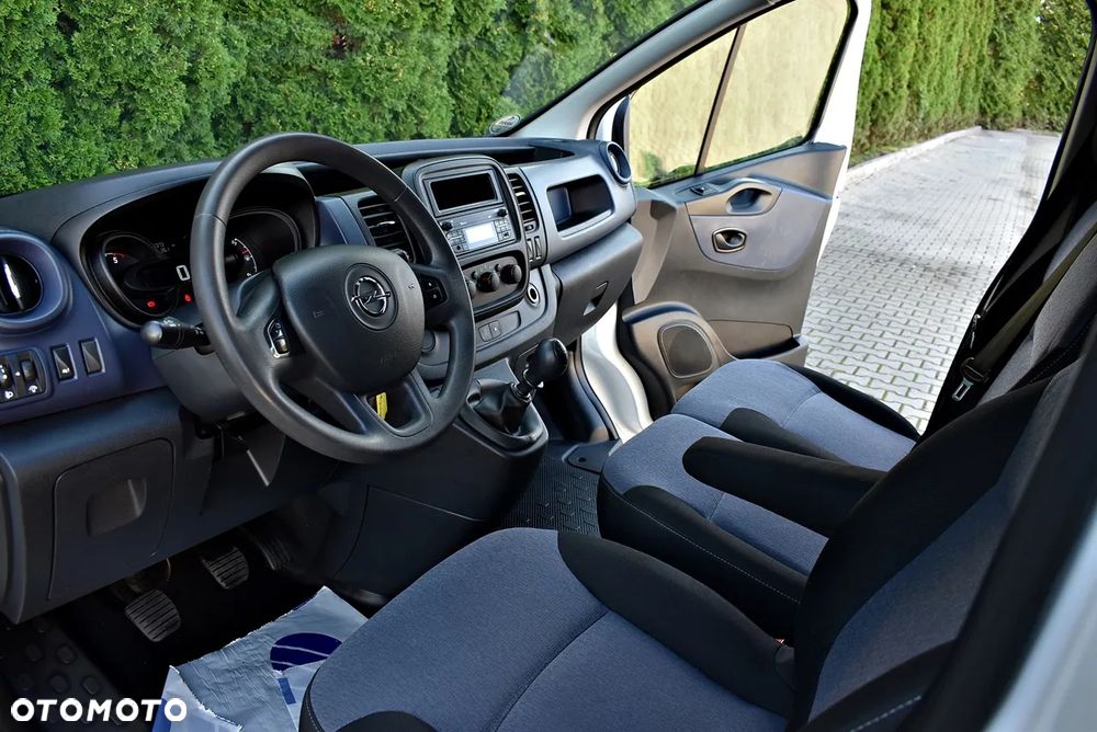 Opel Vivaro - 7