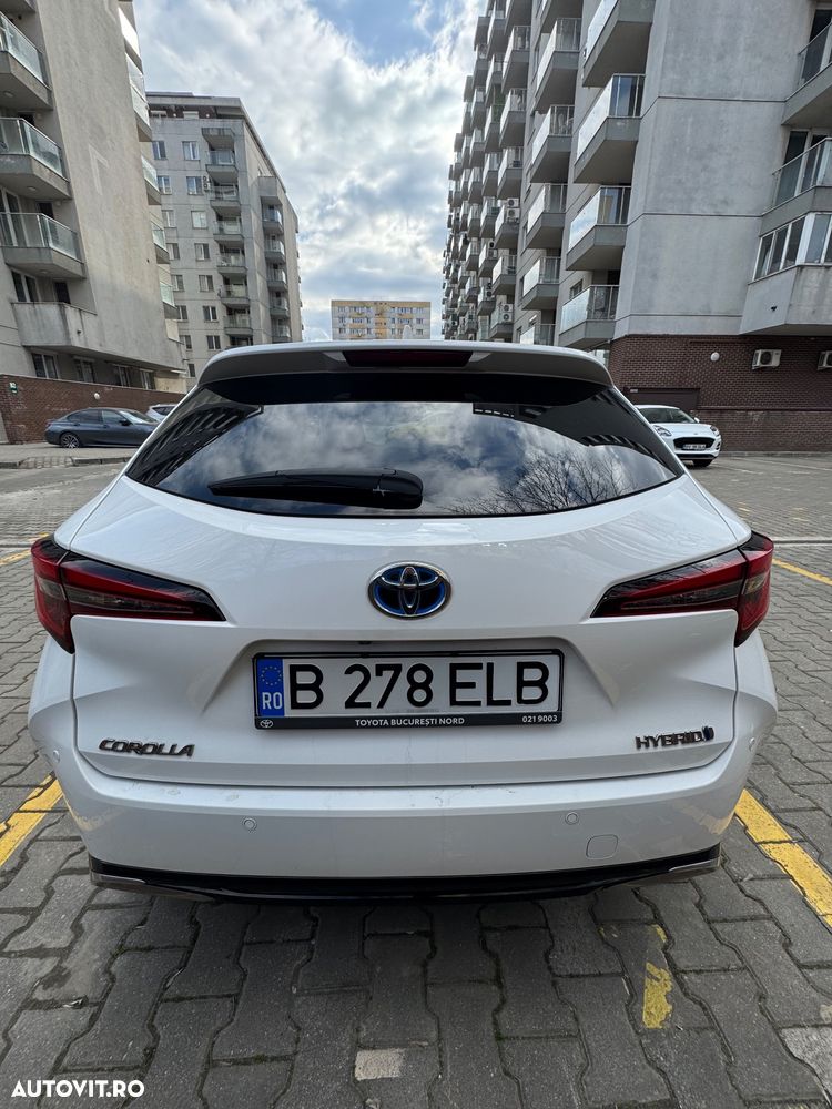 Toyota Corolla 1.8 HSD Dynamic - 6