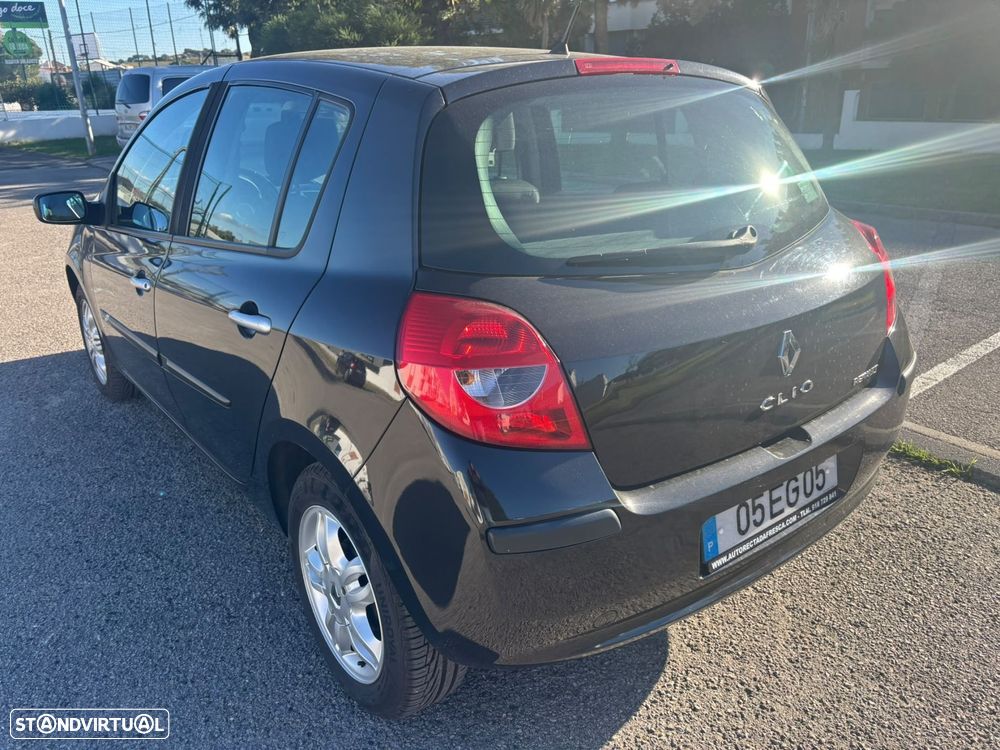 Renault Clio 1.5 dCi Confort - 15