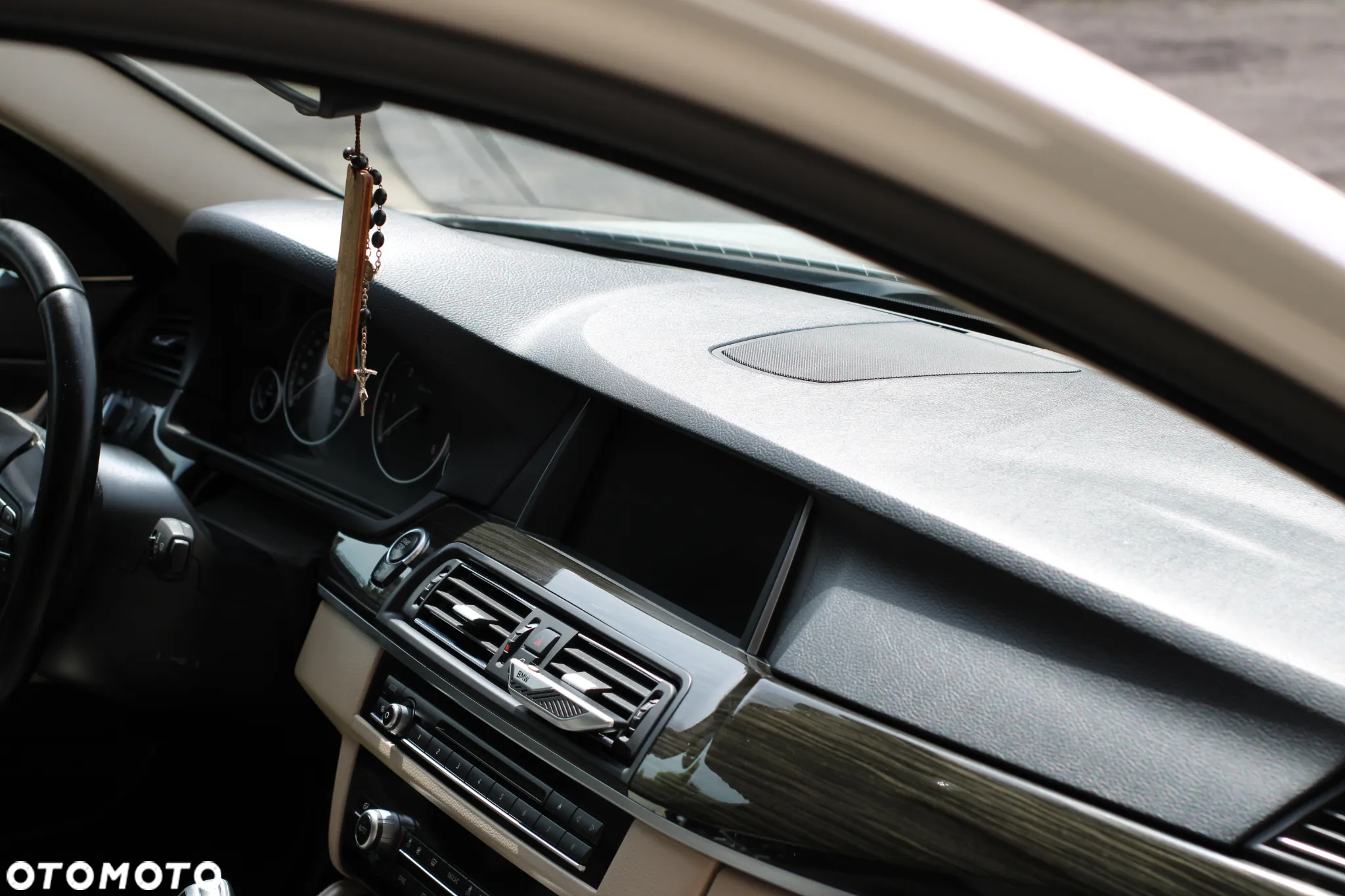BMW Seria 5 520d Luxury Line - 13