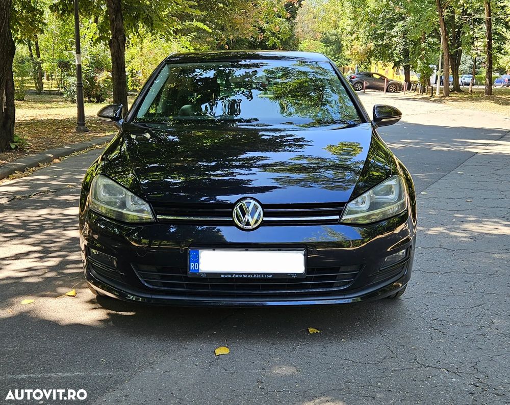 Volkswagen Golf 1.2 TSI BlueMotion Technology Comfortline - 2