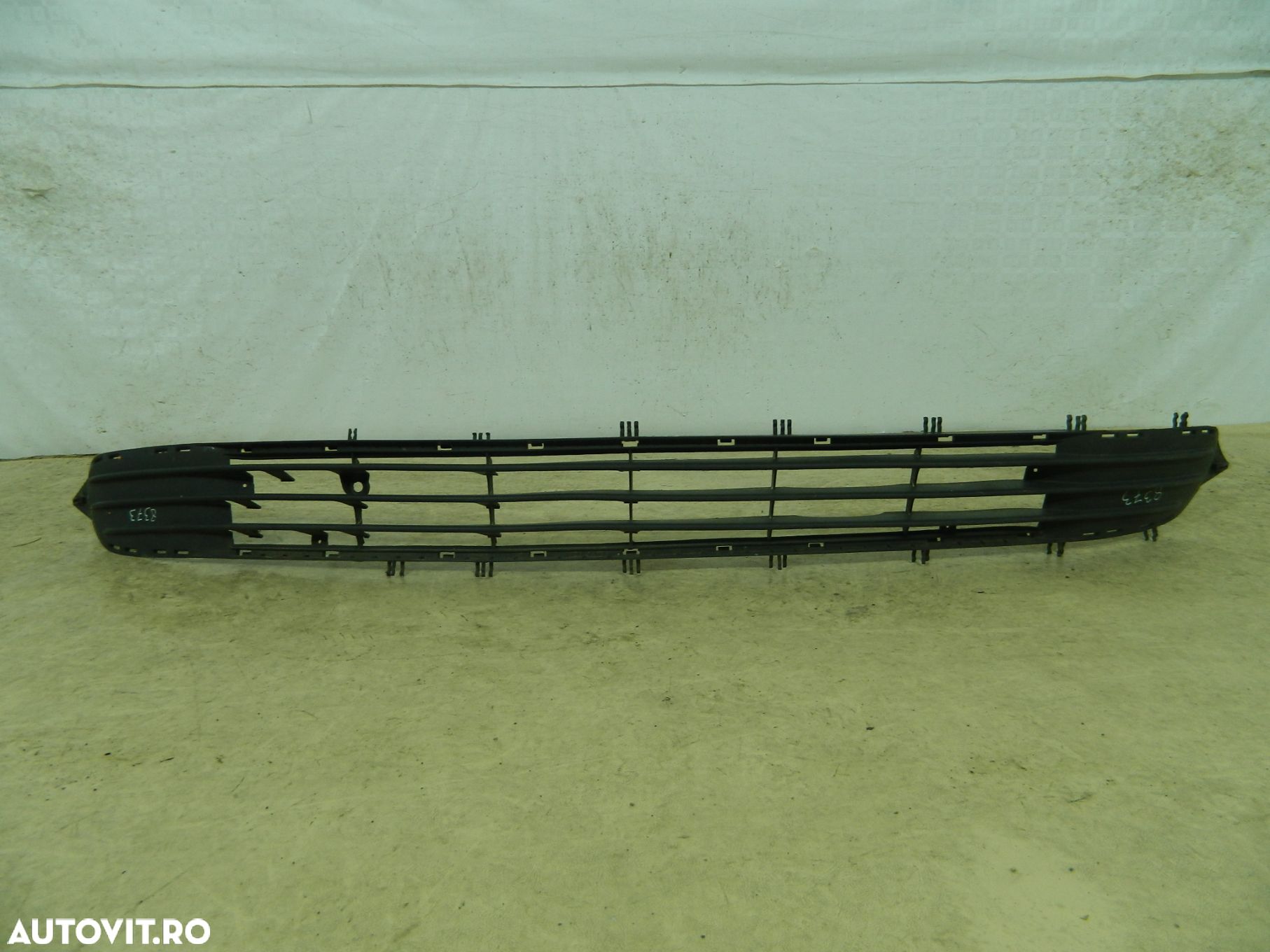 Grila inferioara bara fata, Opel Corsa C, 00-02, 464549018 - 1