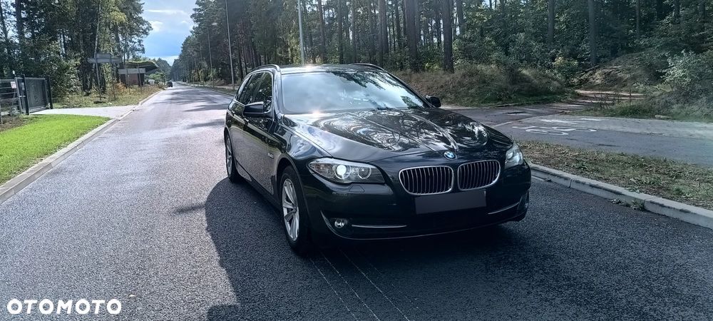 BMW Seria 5 520d Touring - 4
