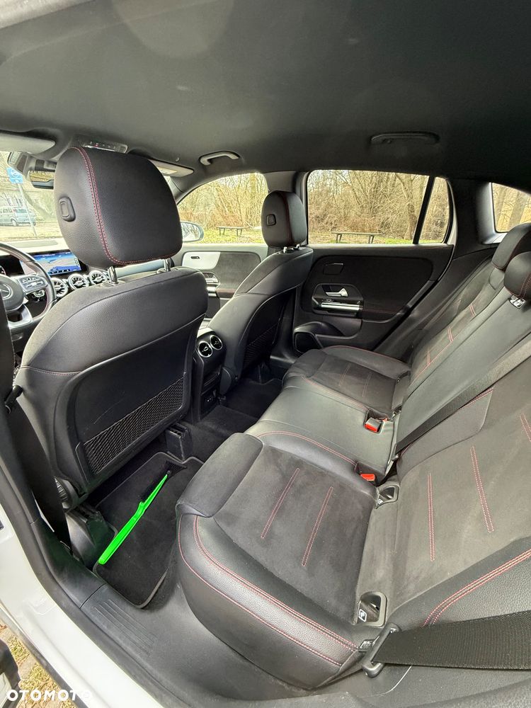 Mercedes-Benz GLA 200 AMG Line - 12