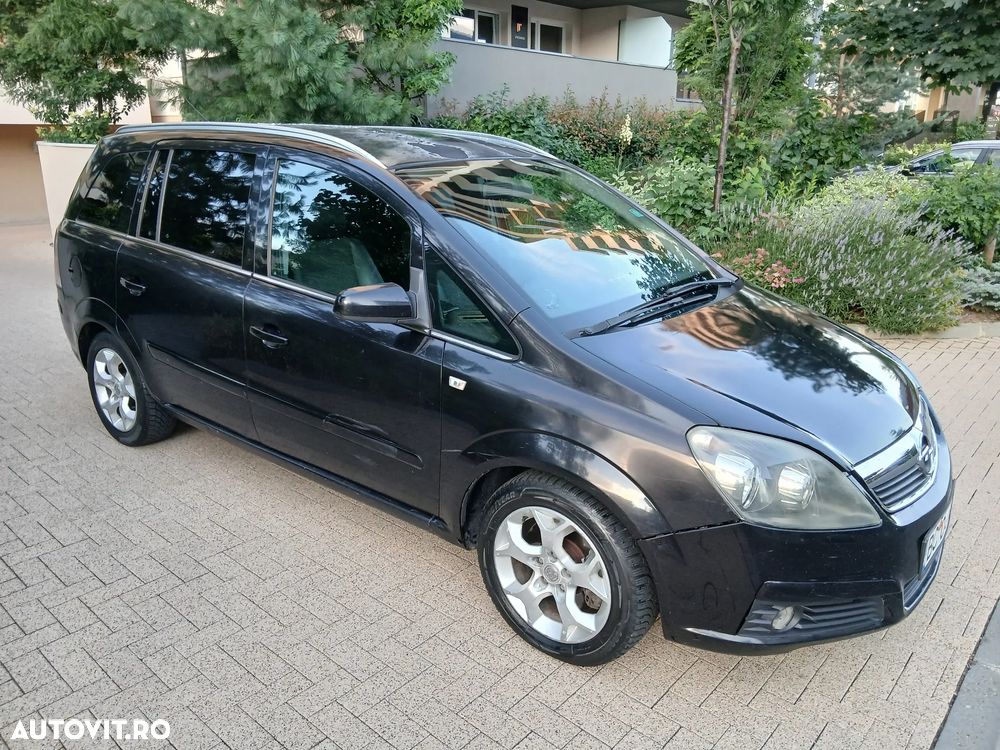 Opel Zafira 1.9 CDTI Sport - 2
