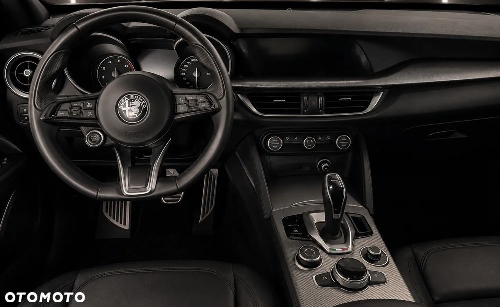 Alfa Romeo Stelvio 2.0 Turbo Sprint Q4 - 6