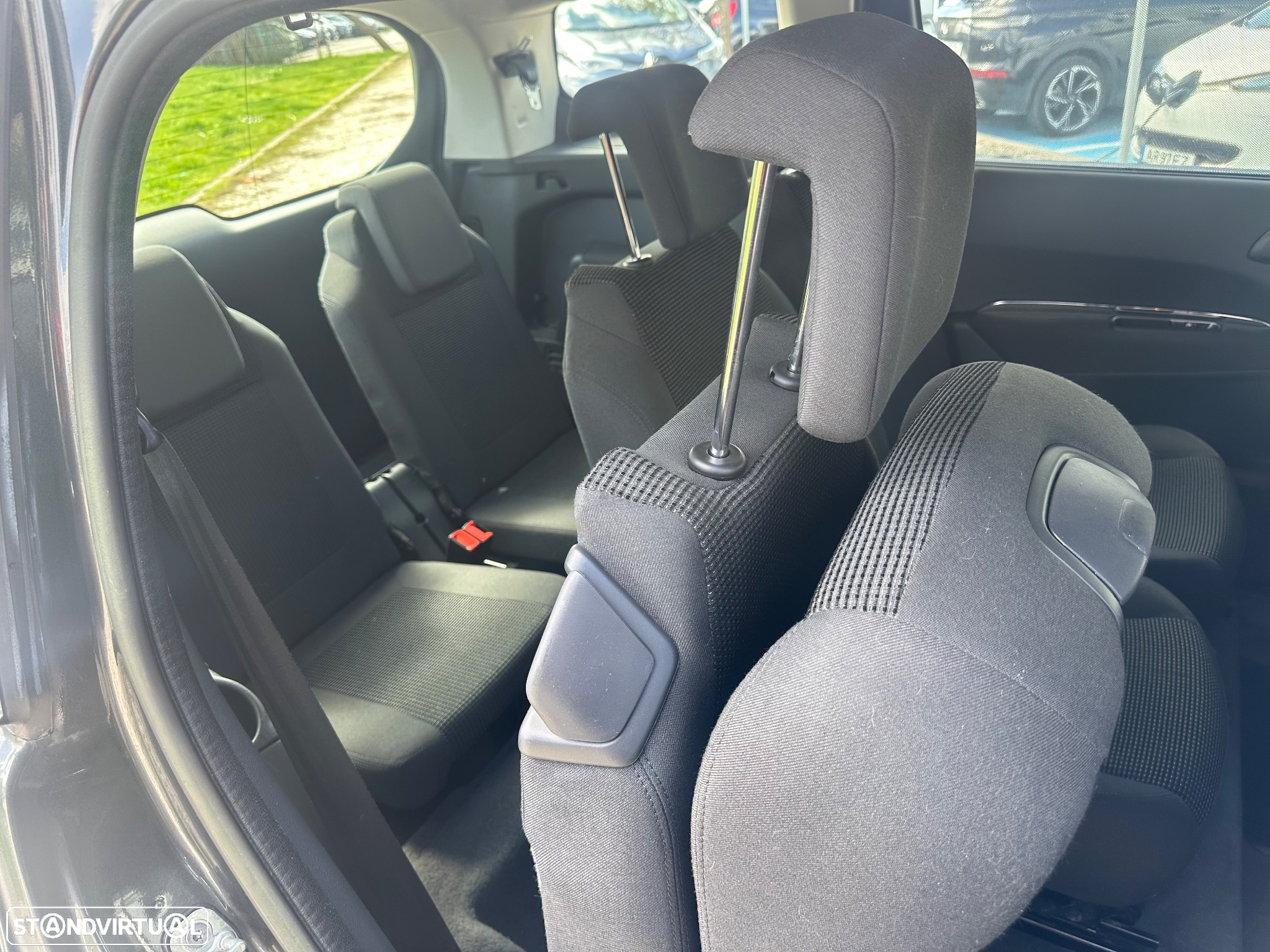Peugeot 5008 1.6 E-HDi 7L SE Style 2-Tronic 113g - 21
