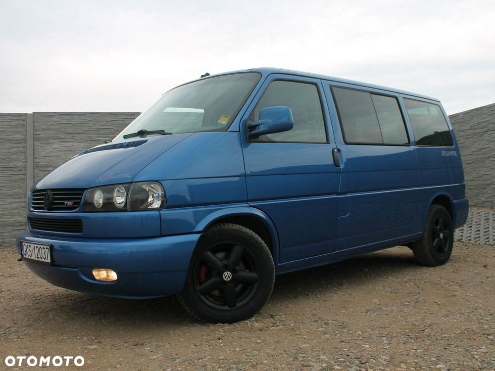 Volkswagen Multivan - 27
