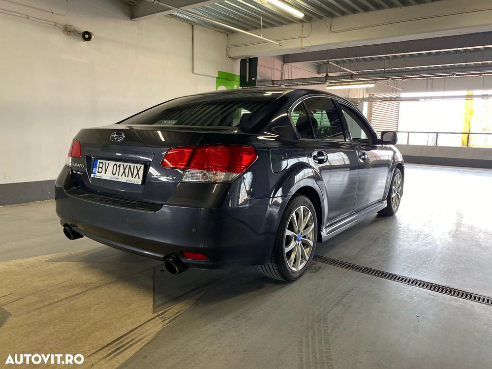 Subaru Legacy - 3