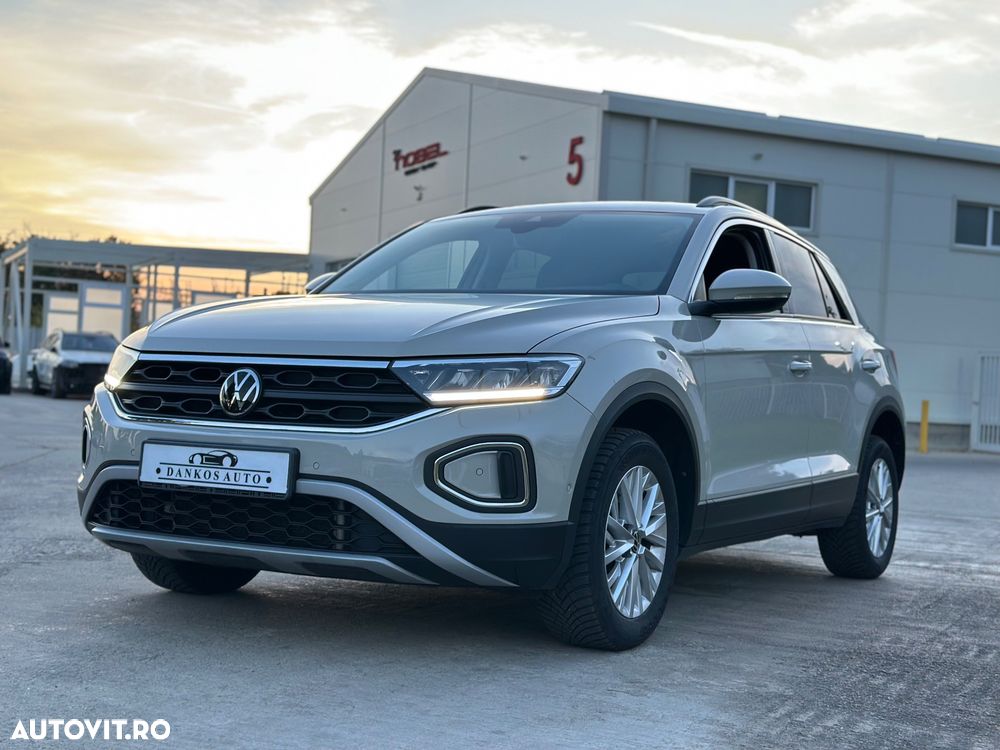 VOLKSWAGEN T-Roc 2023 — imagine 12