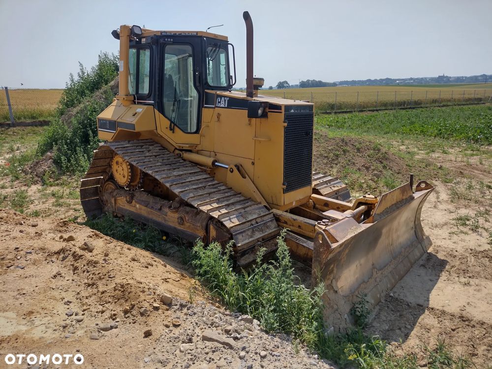 Caterpillar D5M LGP - 1