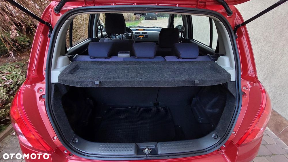 Suzuki Swift 1.3 4x4 Comfort - 12