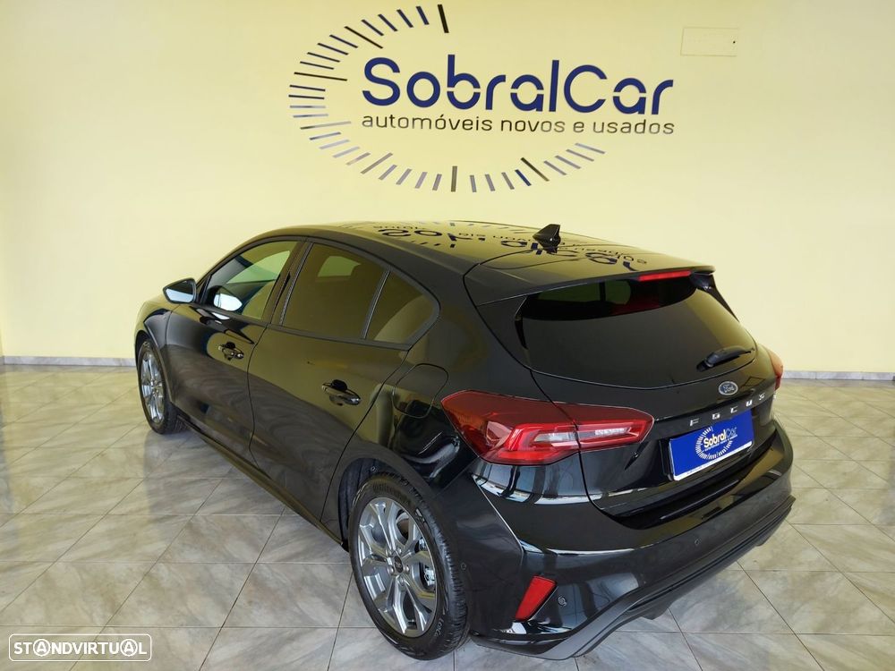 Ford Focus 1.5 TDCi EcoBlue ST-Line X - 2