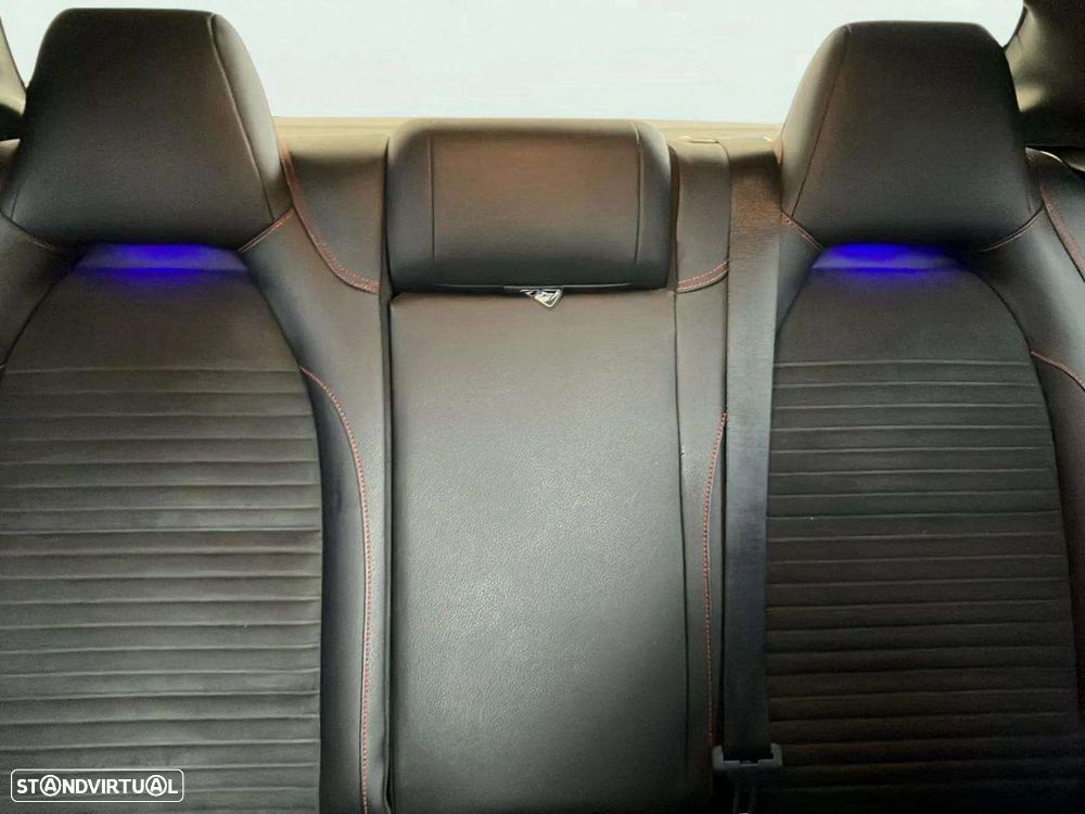 Mercedes-Benz CLA 180 d AMG Line - 16