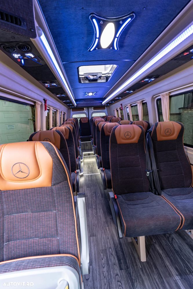 Mercedes-Benz Sprinter - 16