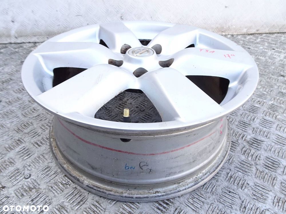 Alufelga Nissan X-Trail T31 17" 5x114.3 ET 45 - 2