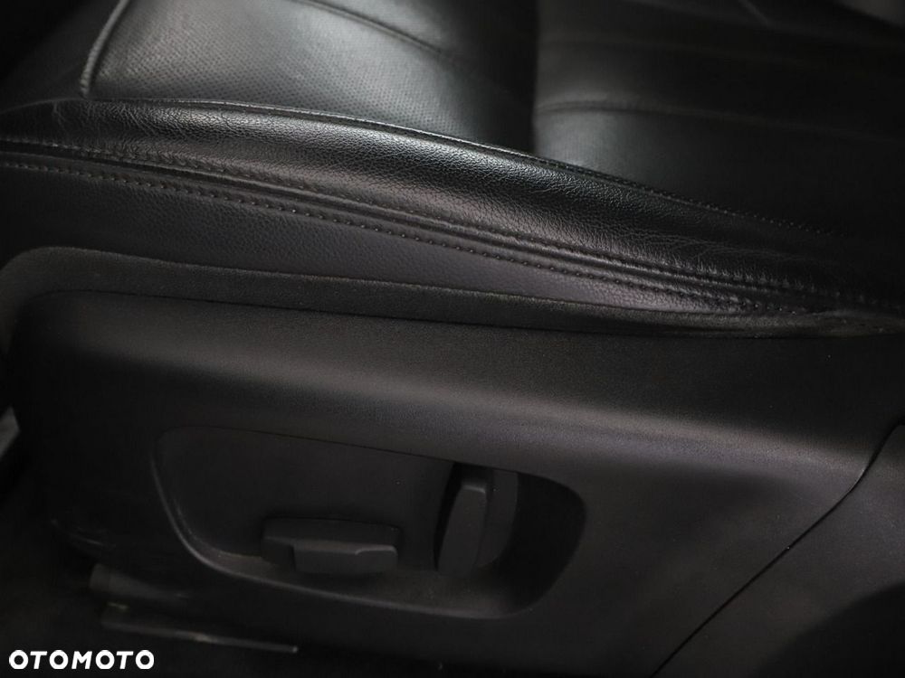 Land Rover Range Rover Evoque 2.0 D150 mHEV S - 38