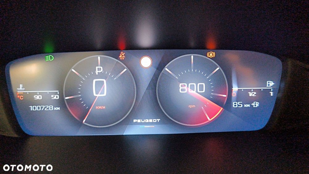 Peugeot 308 1.5 BlueHDi Allure S&S EAT8 - 26