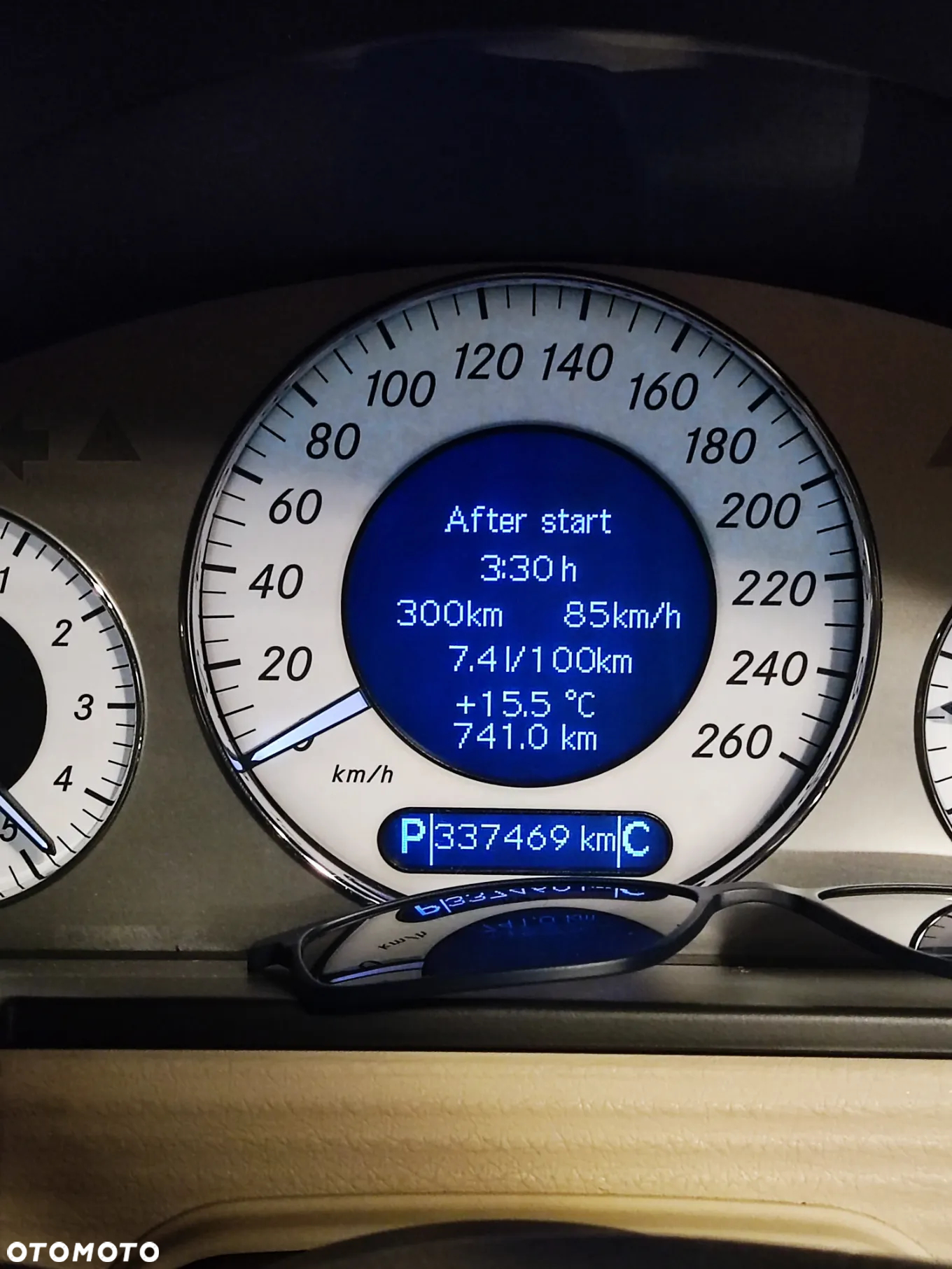 Mercedes-Benz Klasa E 320 CDI T Avantgarde - 9
