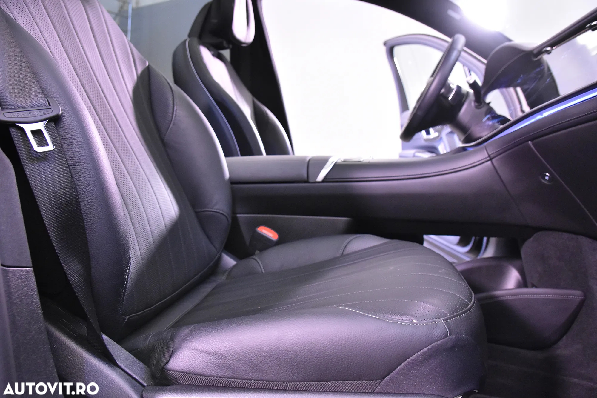 Mercedes-Benz EQS 580 4MATIC - 11