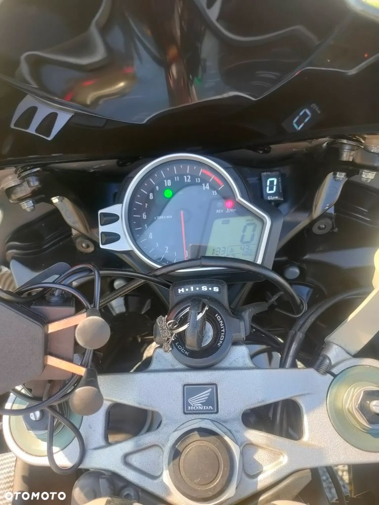 Honda CBR - 18