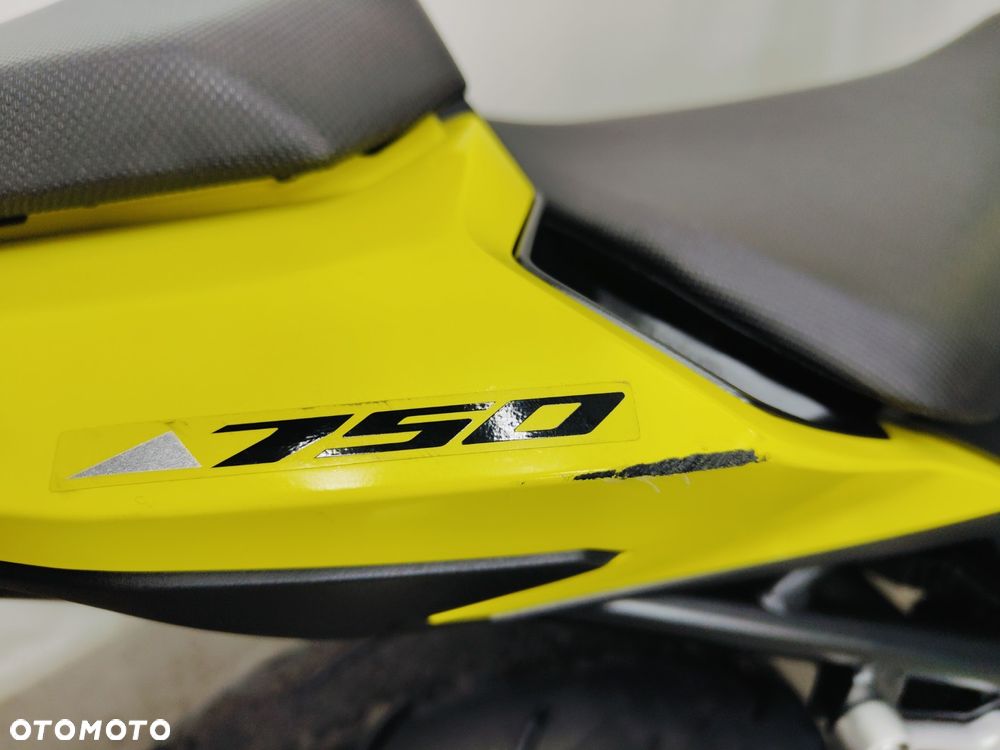 Honda Hornet - 14