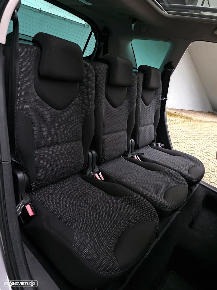 Peugeot 308 SW 1.6 HDi Sport CVM6 - 53