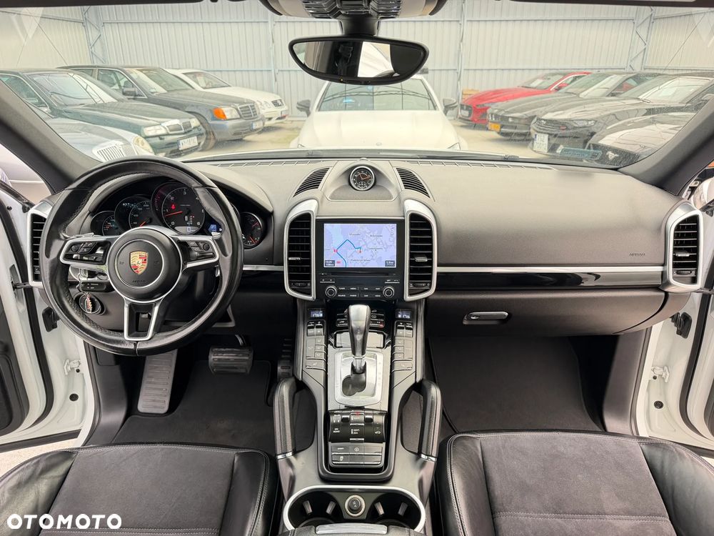 Porsche Cayenne Diesel Platinum Edition - 10