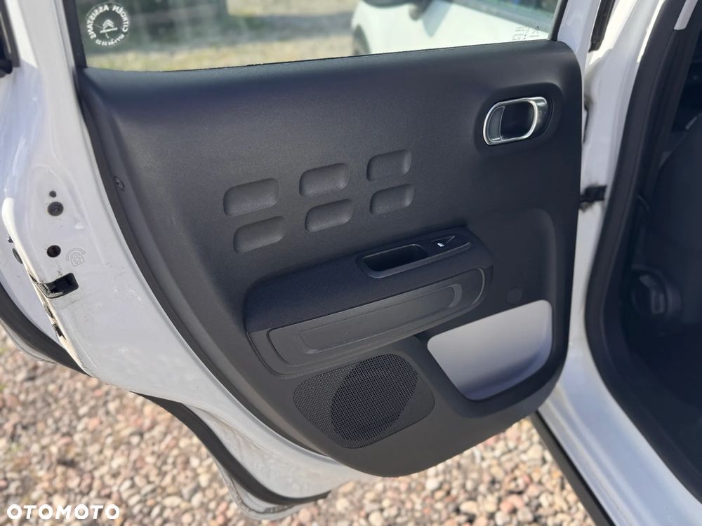 Citroën C3 1.2 PureTech Shine - 25
