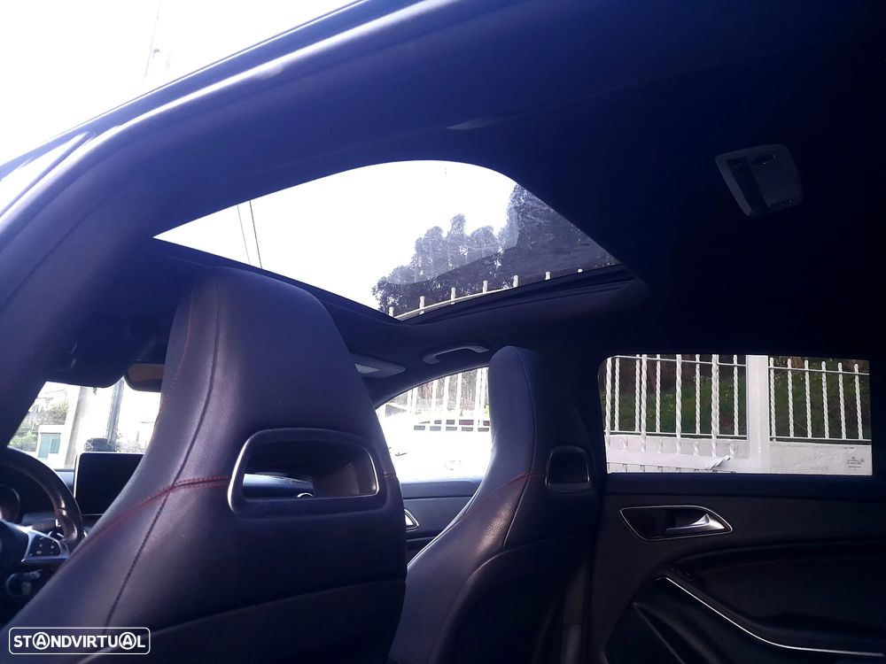 Mercedes-Benz CLA 220 d Shooting Brake AMG Line Aut. - 16