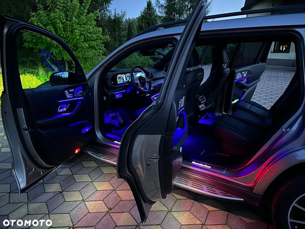 Mercedes-Benz GLS - 16