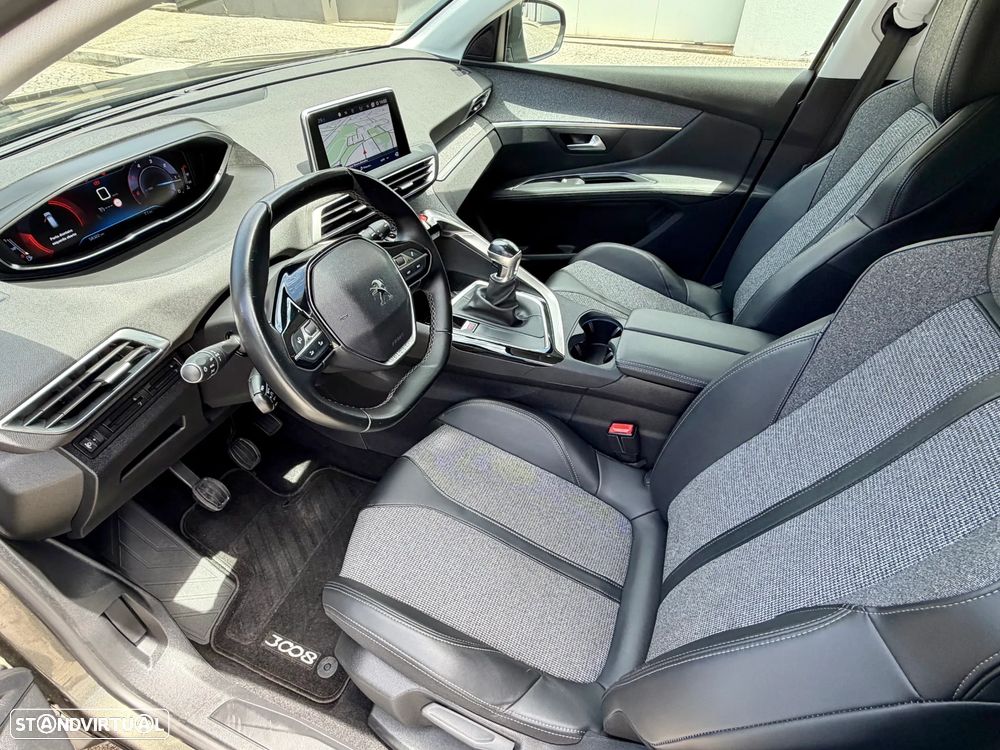 Peugeot 3008 1.5 BlueHDi Allure - 3