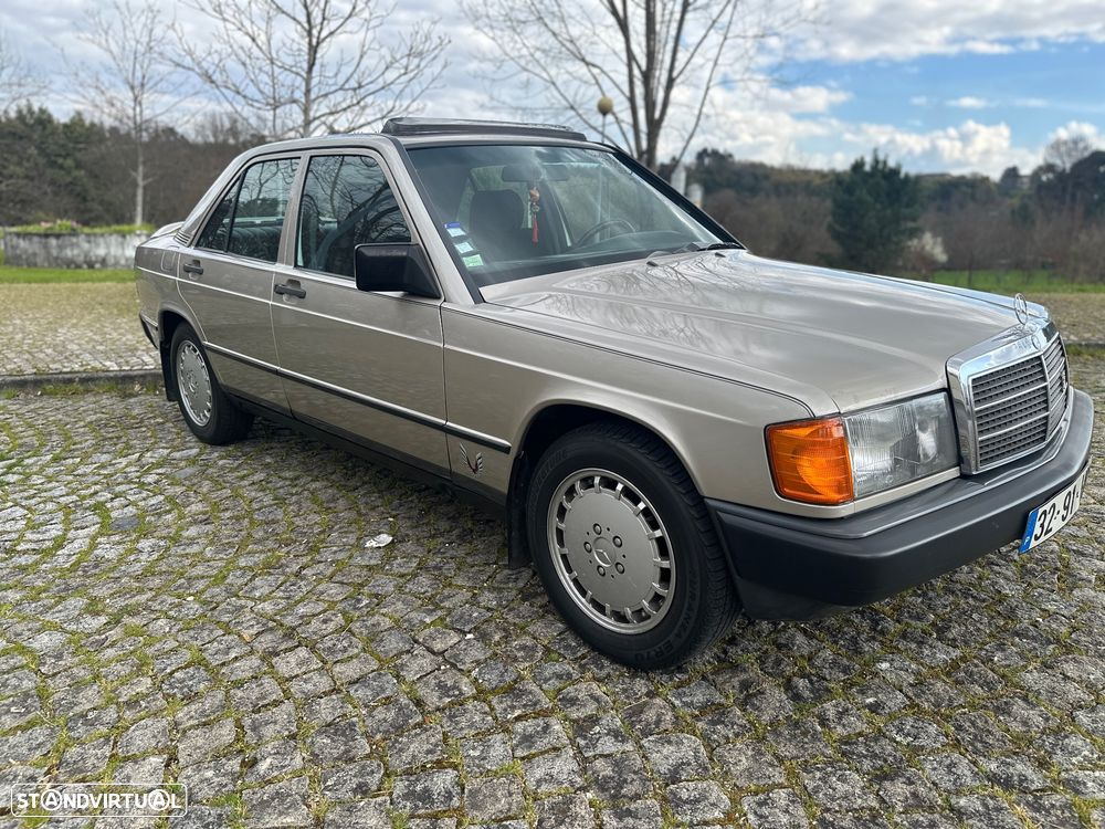 Mercedes-Benz A 190 - 1