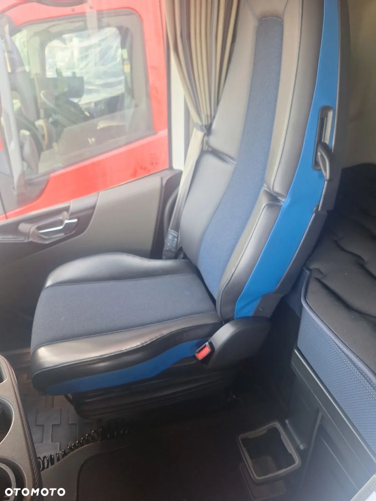 Volvo FH 500 Globetrotter - 10