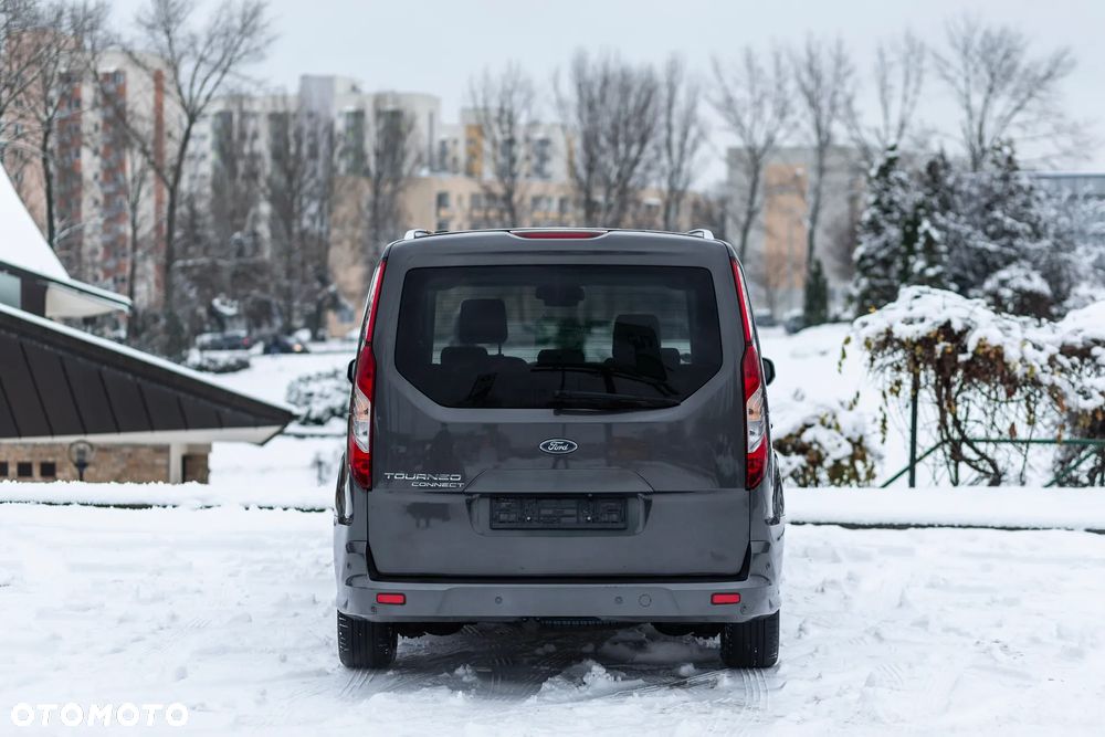 Ford Tourneo Connect - 17