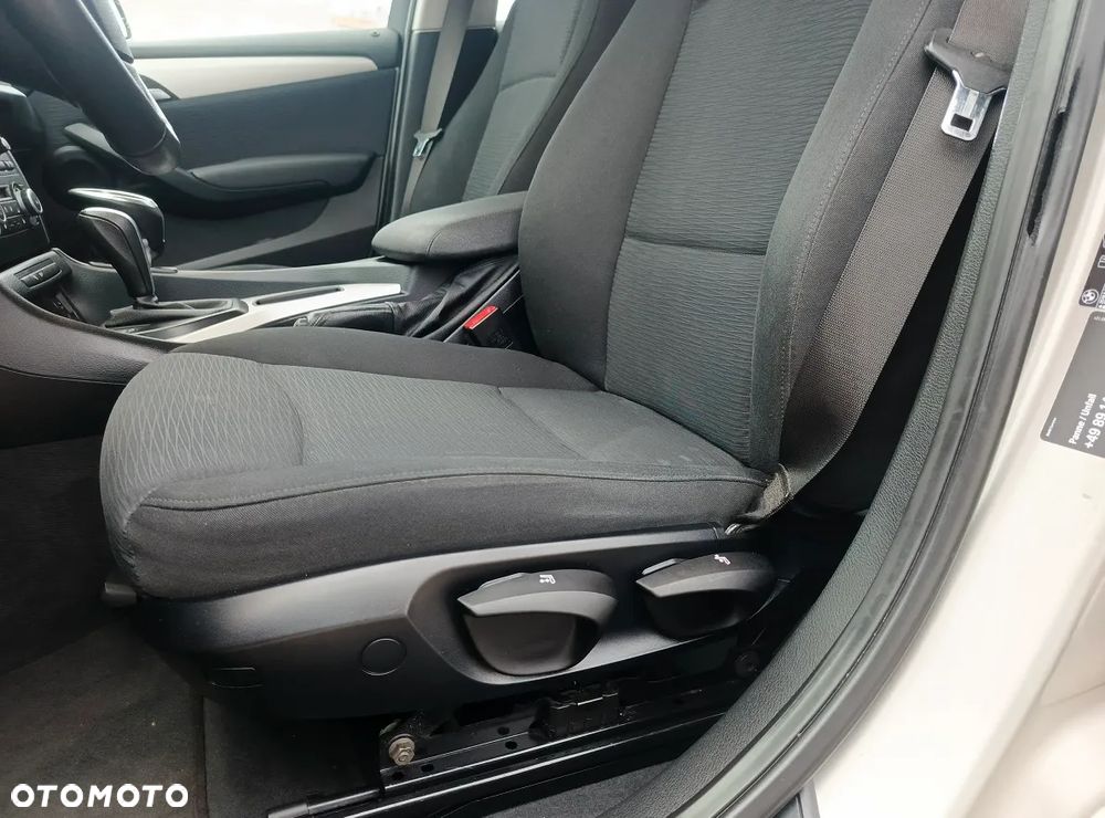 BMW X1 sDrive18i Sport Line - 20