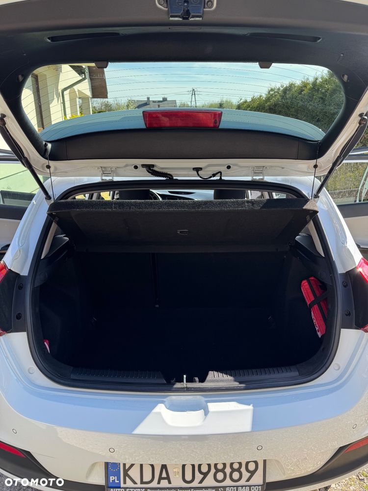 Kia Ceed 1.4 CVVT Dream Team Edition - 23