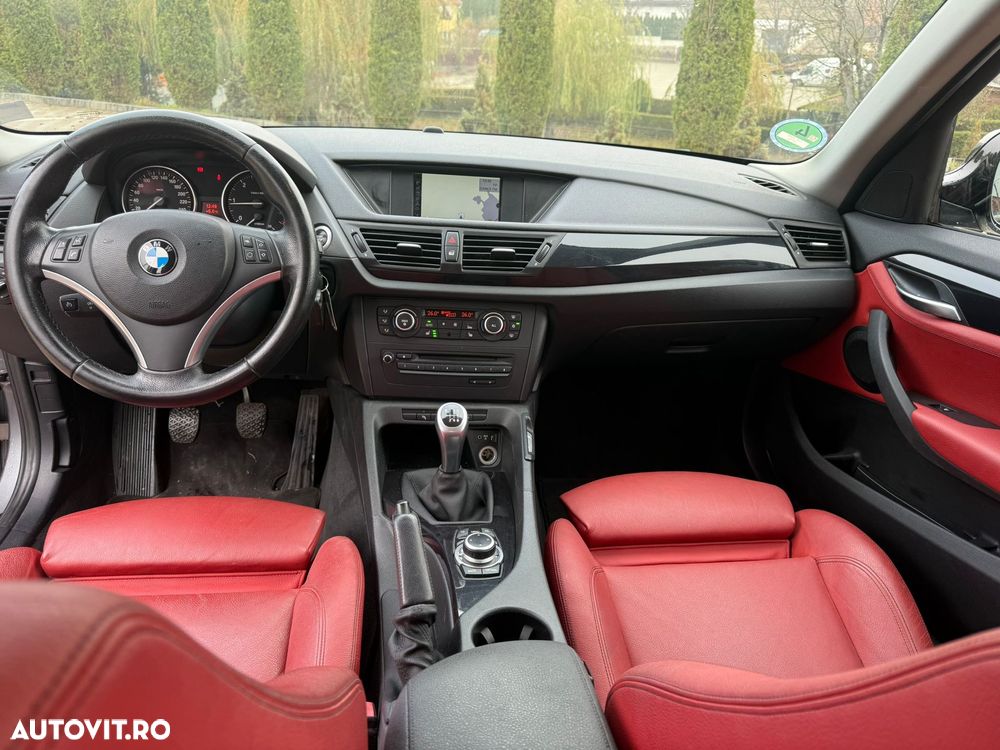 BMW X1 xDrive20d - 10