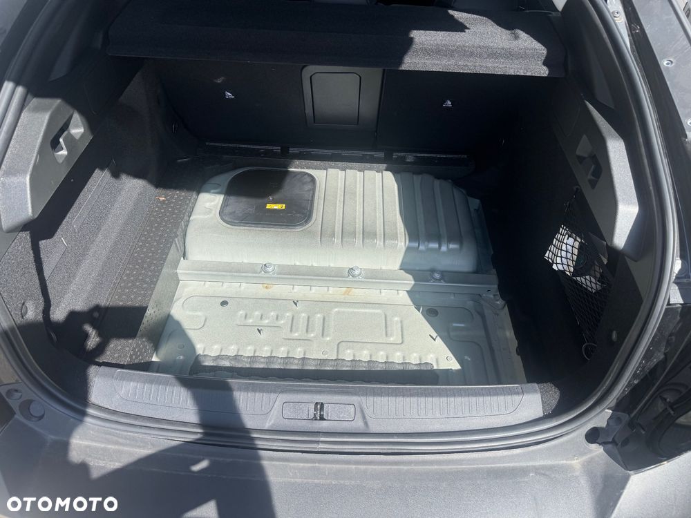 Peugeot 408 180 e-EAT8 GT - 35