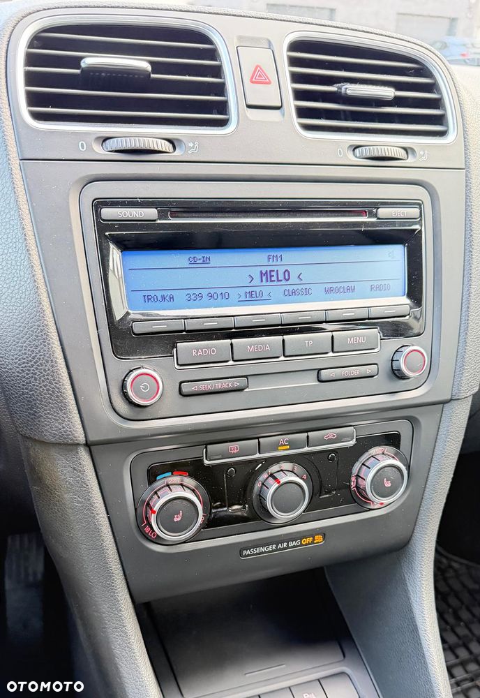 Volkswagen Golf 1.6 TDI Comfortline - 11