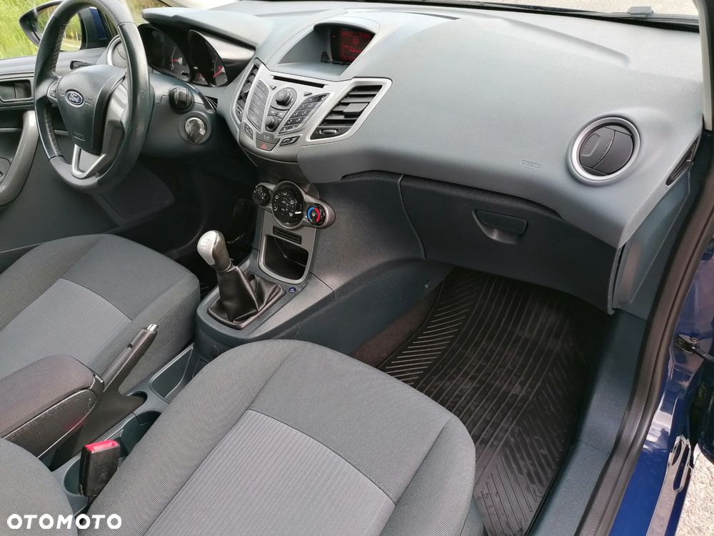 Ford Fiesta - 18